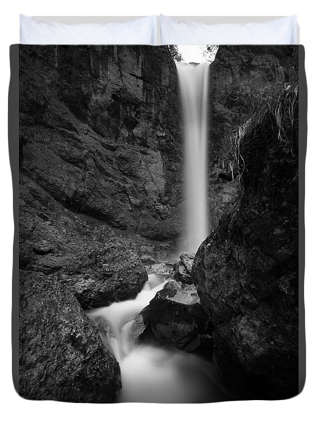 Leuenfall Duvet Cover featuring the photograph Leuenfall in black and white by Andreas Levi