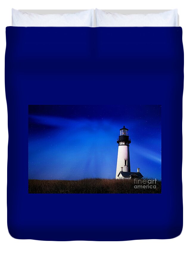 Lighthouse Duvet Cover featuring the photograph Light My Way by Sheila Ping