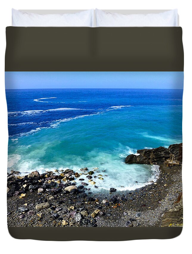 Ligurian Sea Duvet Cover featuring the photograph Ligurian Coastline by Amelia Racca