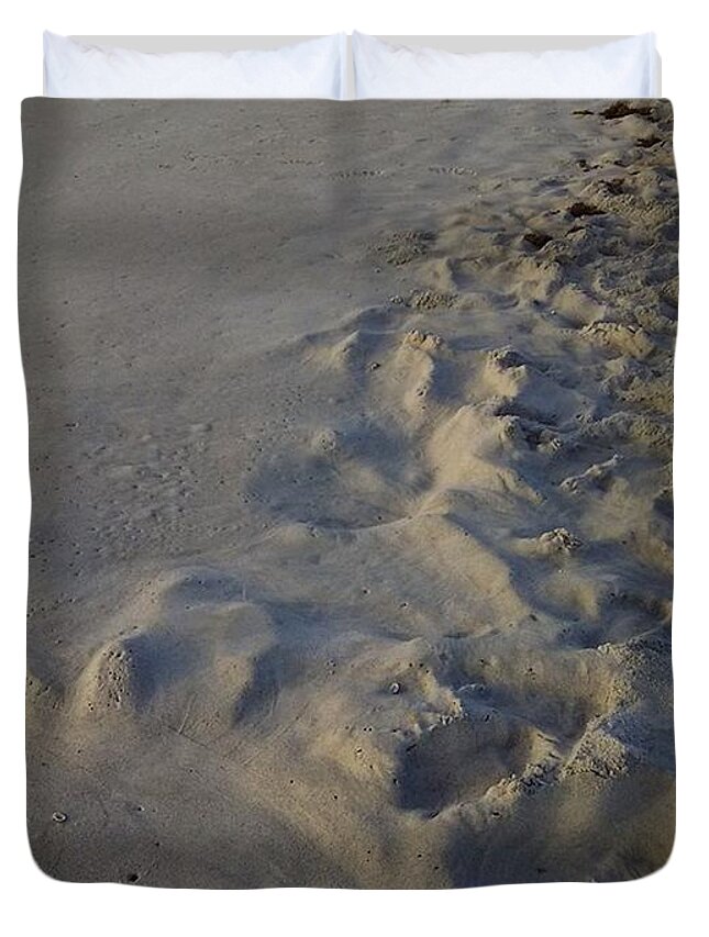 Beach Duvet Cover featuring the photograph Line in the Sand by Richard Barone