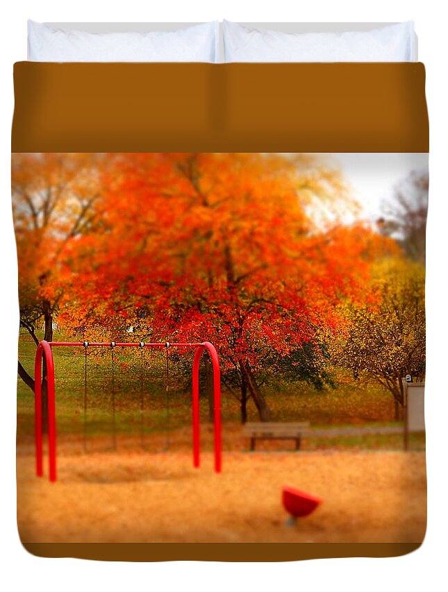  Duvet Cover featuring the photograph Lineberger Park 3 by Rodney Lee Williams