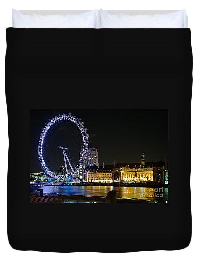 Clarence Holmes Duvet Cover featuring the photograph London Eye at Night by Clarence Holmes