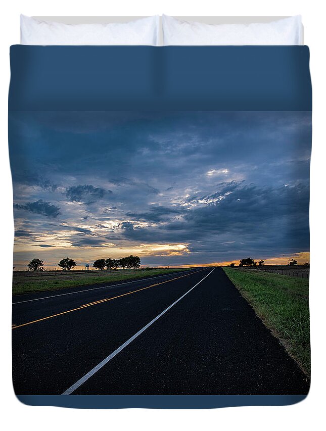 Highway Duvet Cover featuring the photograph Lone Highway At Sunset by G Lamar Yancy