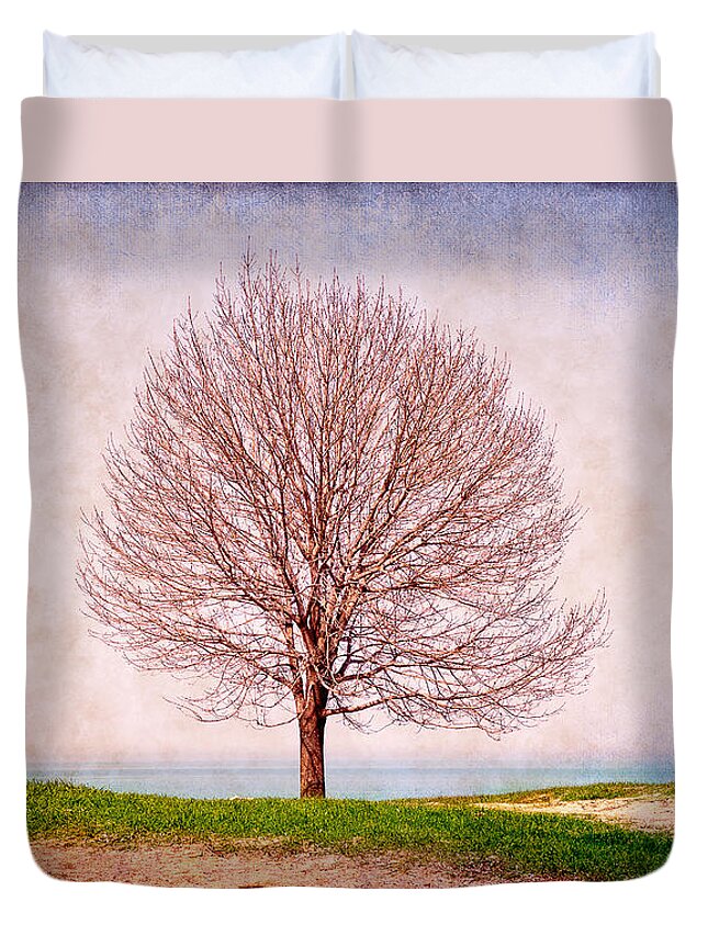 Tree Duvet Cover featuring the photograph Lone Tree by Milena Ilieva
