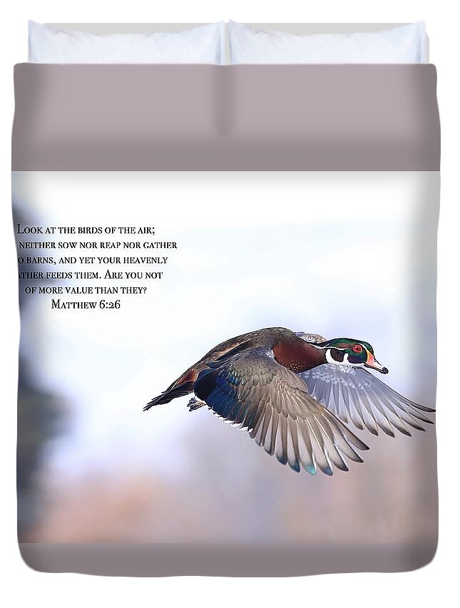 Look At The Birds Duvet Cover featuring the photograph Look at the birds by Lynn Hopwood