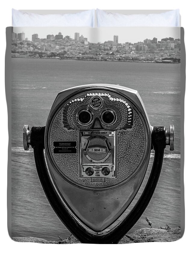 City Duvet Cover featuring the photograph Lookout point by Stuart Manning