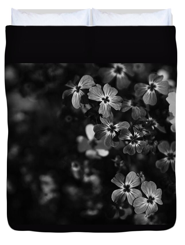 Uc Berkeley Botanical Garden Duvet Cover featuring the photograph Love Lost by Laurie Search