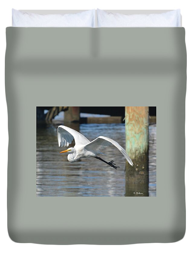 Egret Duvet Cover featuring the photograph Low and Slow by Dan Williams