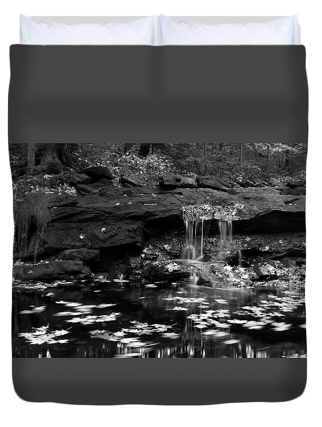 Waterfall Duvet Cover featuring the photograph Low Falls by Jeff Severson