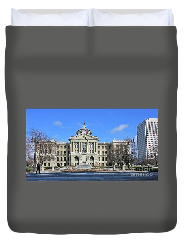 Lucas County Courthouse Duvet Cover featuring the photograph Lucas County Courthouse 9983 by Jack Schultz