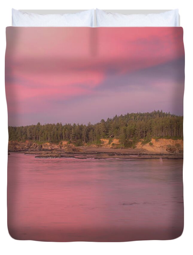 Boiler Bay Duvet Cover featuring the photograph Magical Evening 0667 by Kristina Rinell