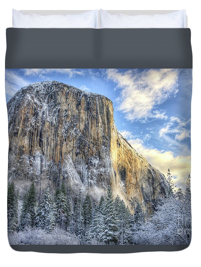 El Capitan Duvet Cover featuring the photograph Majestic El Capitan Winter Sunrise Yosemite National Park by Wayne Moran