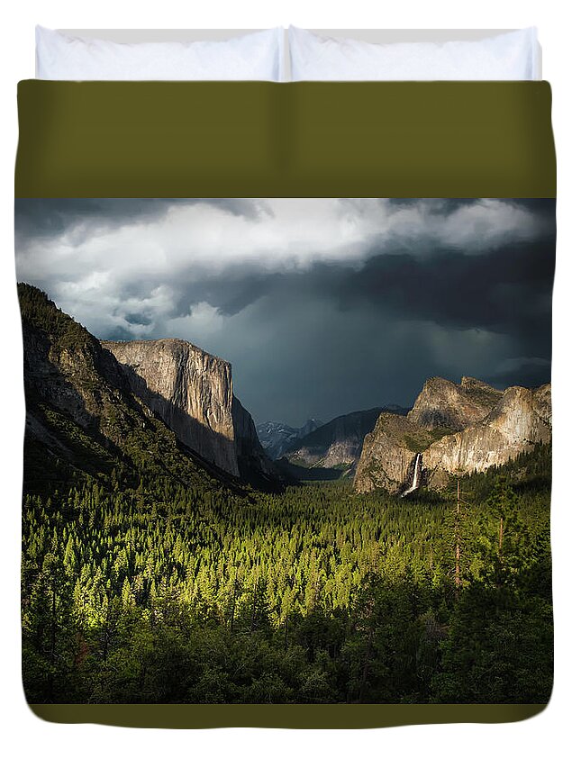 Yosemite Duvet Cover featuring the photograph Majestic Yosemite National Park by Larry Marshall