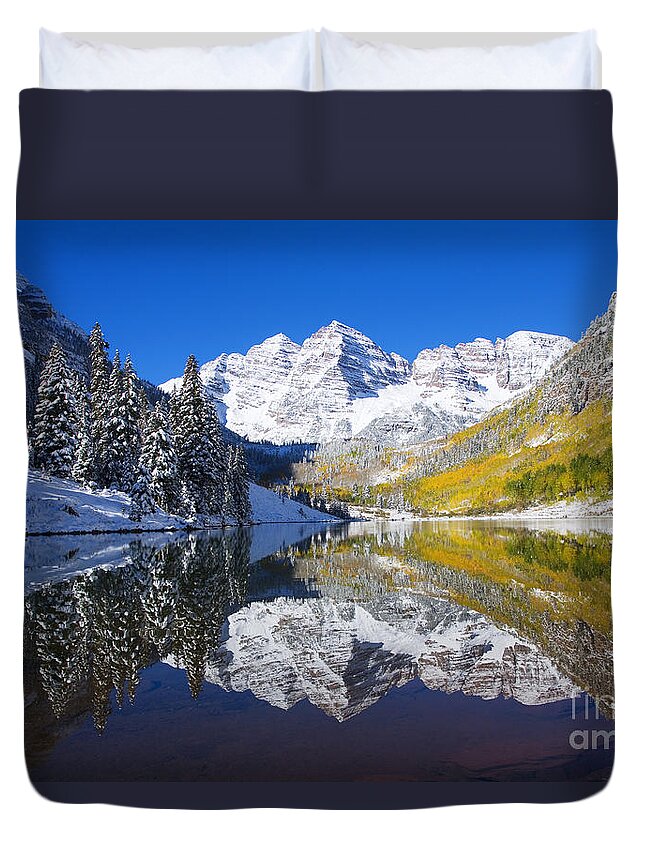 Aspen Duvet Cover featuring the photograph Maroon Lake and Bells 1 by Ron Dahlquist - Printscapes