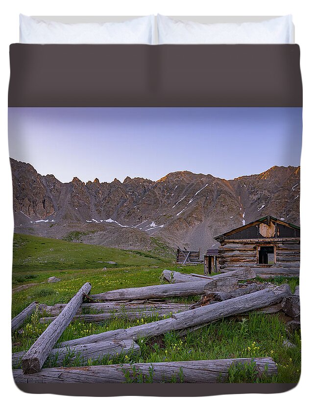 Colorado Duvet Cover featuring the photograph Mayflower Homestead by Darren White