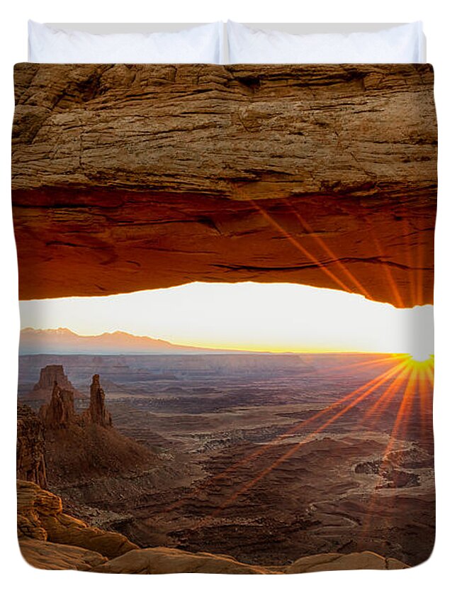 Mesa Arch Sunrise Canyonlands National Park Moab Utah Duvet Cover featuring the photograph Mesa Arch Sunrise - Canyonlands National Park - Moab Utah by Brian Harig