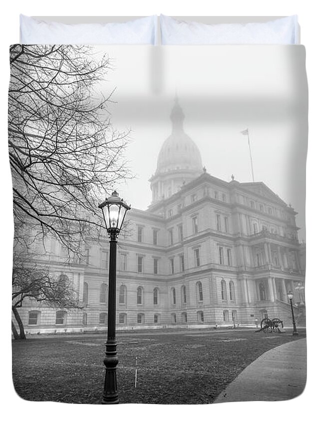 Black And White Duvet Cover featuring the photograph Michigan Capital on foggy morning by John McGraw