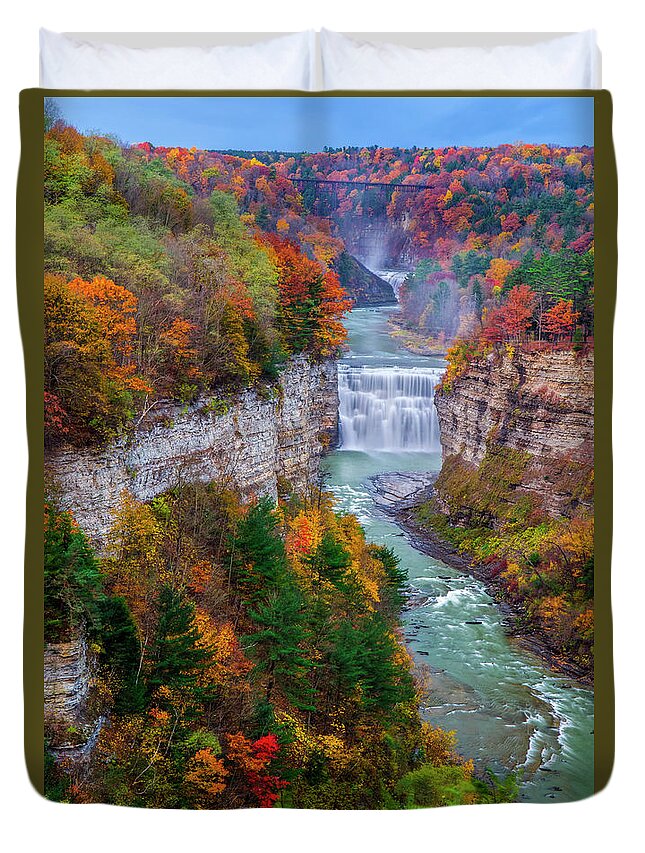 Waterfalls Duvet Cover featuring the photograph Middle Falls Of Letchworth State Park by Mark Papke