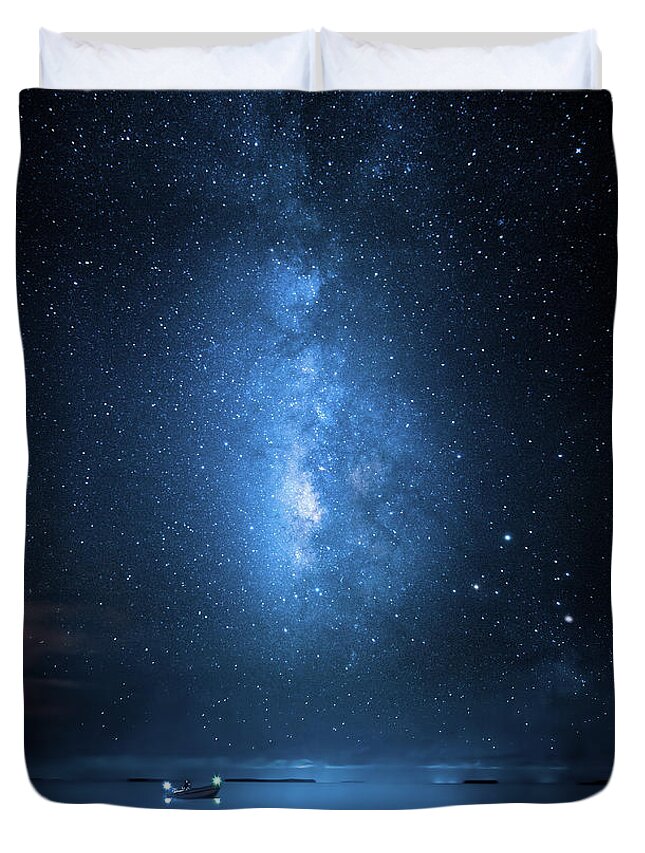 Milky Way Duvet Cover featuring the photograph Milky Way Bay by Mark Andrew Thomas