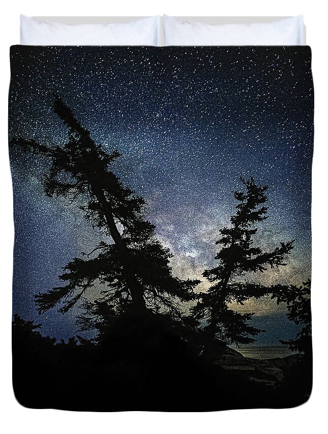 Milky Way Rising Duvet Cover featuring the photograph Milky Way Rising by Marty Saccone