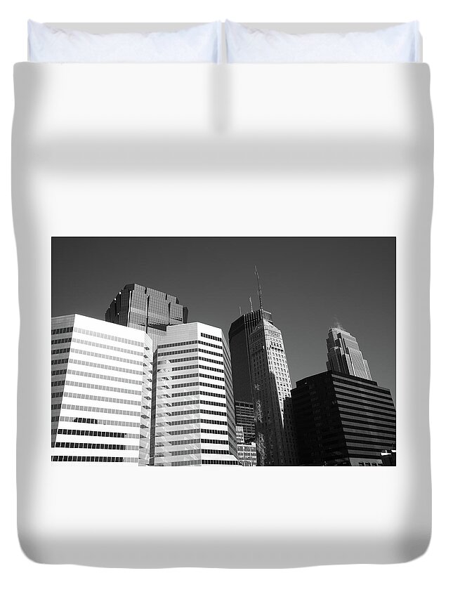 America Duvet Cover featuring the photograph Minneapolis Skyscrapers BW 5 by Frank Romeo