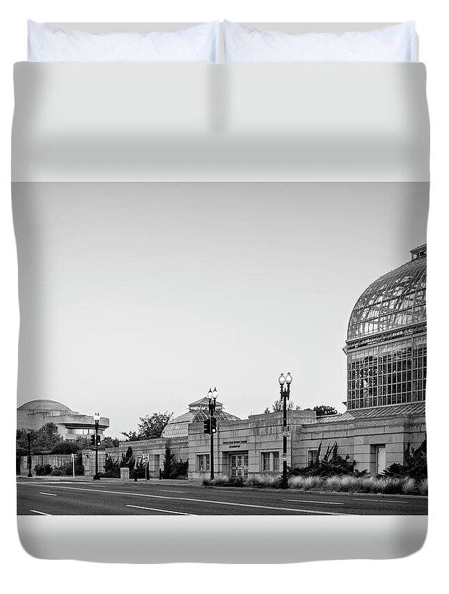 National Museum Of The American Indian Duvet Cover featuring the photograph Monument Museum and Garden In Black and White by Greg and Chrystal Mimbs
