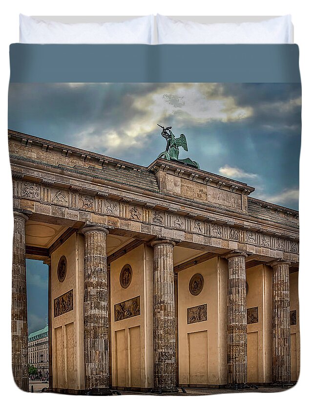 Endre Duvet Cover featuring the photograph Morning At The Brandenburg Gate by Endre Balogh