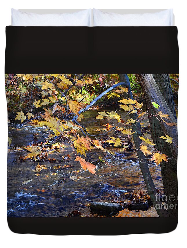Falls Park Duvet Cover featuring the photograph Morning Leaves Falls Park Pendleton by Amy Lucid