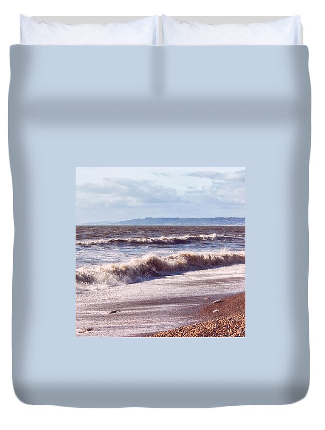 Beautiful Duvet Cover featuring the photograph Morning Waves On The Shore by Vicki Field