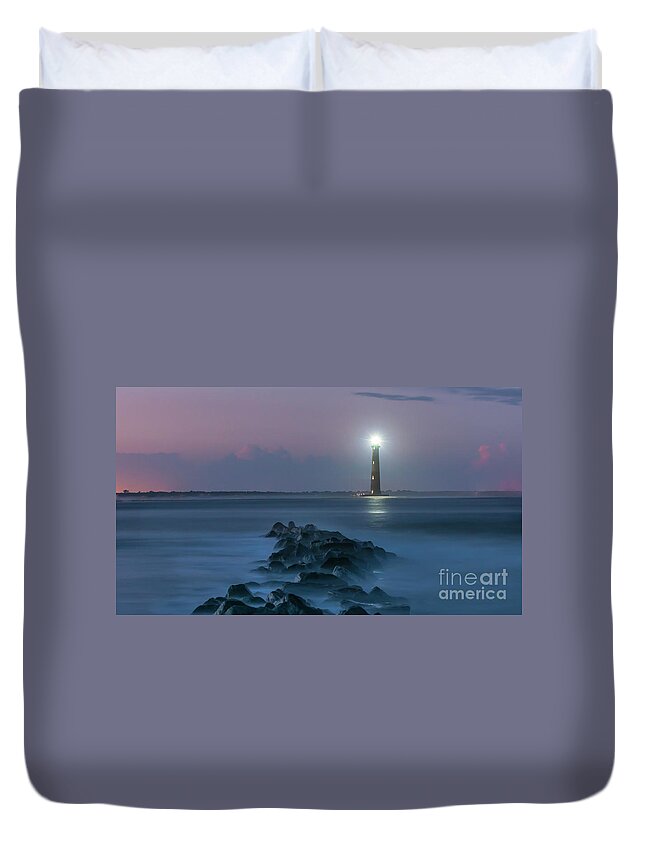 Morris Island Lighthouse Duvet Cover featuring the photograph Morris Island Lighthouse Treasure by Dale Powell