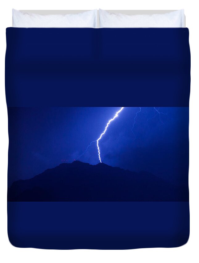 El Paso Duvet Cover featuring the photograph Mount Franklin Lightning by SR Green