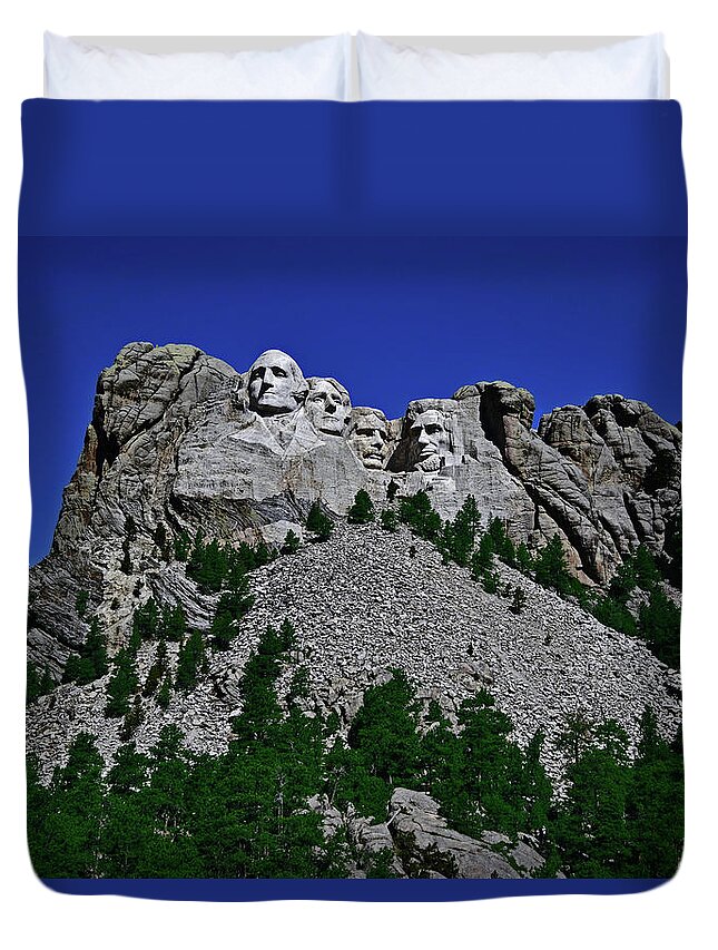Mount Rushmore Duvet Cover featuring the photograph Mount Rushmore 001 by George Bostian