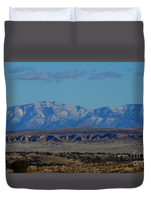 Southwest Landscape Duvet Cover featuring the photograph Mountain range at dusk by Robert WK Clark