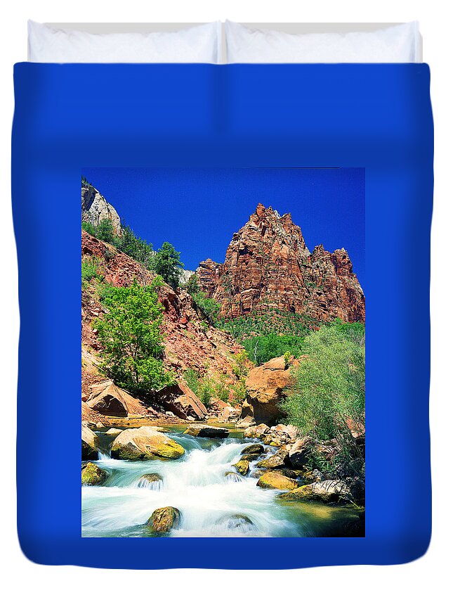 Mt. Moroni Duvet Cover featuring the photograph Mt.Moroni / Virgin River by Frank Houck