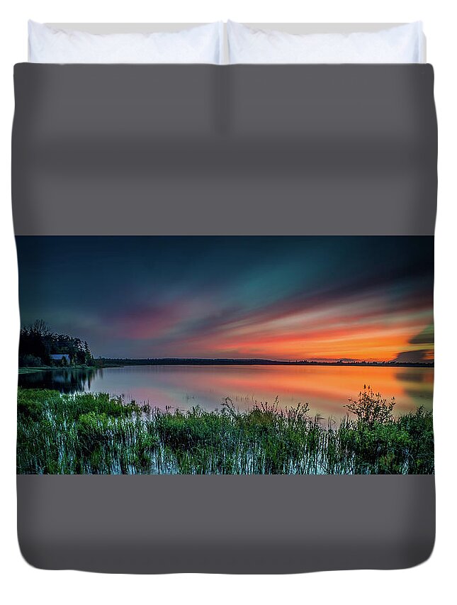 Wisconsin Duvet Cover featuring the photograph Mud Bay sunset 4 by David Heilman