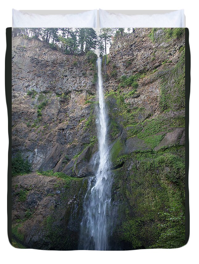 Wingsdomain Duvet Cover featuring the photograph Multnomah Falls in the Columbia River Gorge in Oregon 5d3579 by Wingsdomain Art and Photography