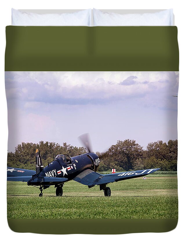 Aviation Duvet Cover featuring the photograph My Favorite Things by Peter Chilelli