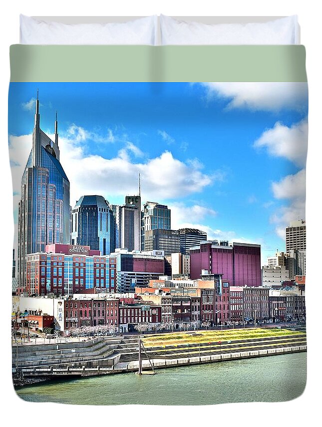 Nashville Duvet Cover featuring the photograph Nashville Eight by Ten by Frozen in Time Fine Art Photography