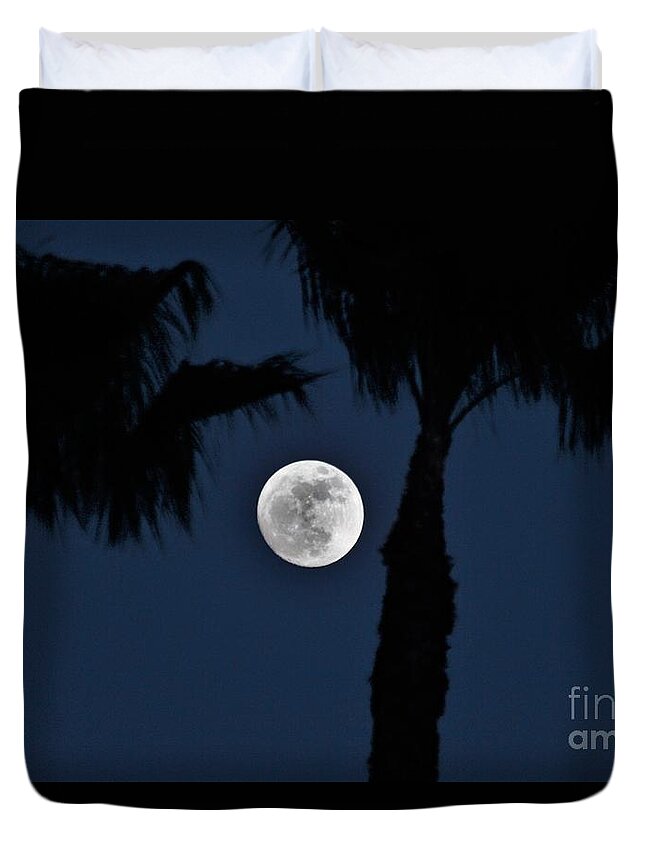 Rancho Santa Margarita Duvet Cover featuring the photograph New Years Eve Moon Rise by Donn Ingemie