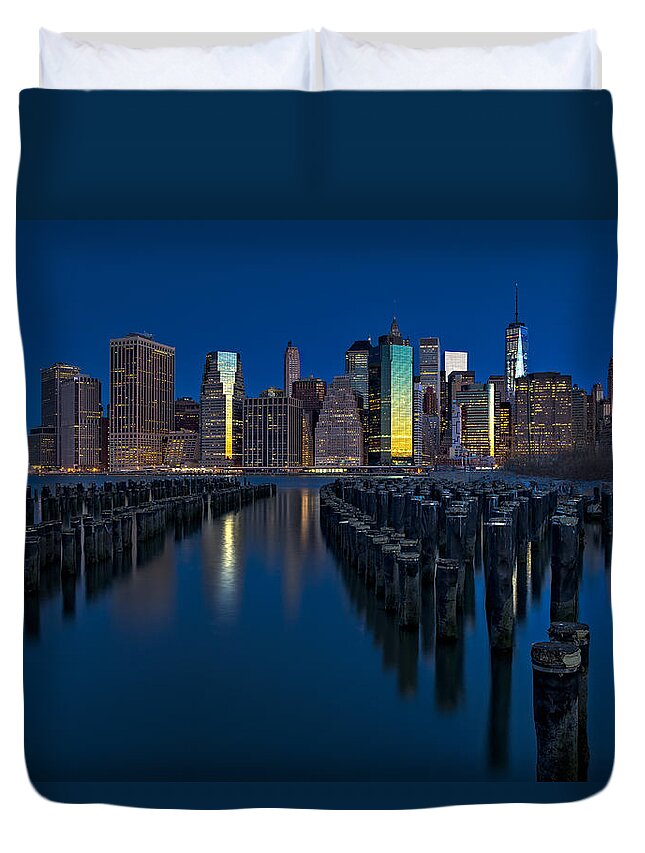 World Trade Center Duvet Cover featuring the photograph New York City Moonset by Susan Candelario
