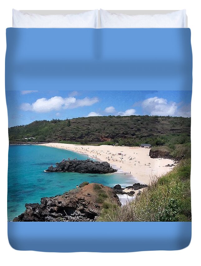 North Shore Oahu Duvet Cover featuring the photograph North Shore Oahu hawaii by Carl Gouveia