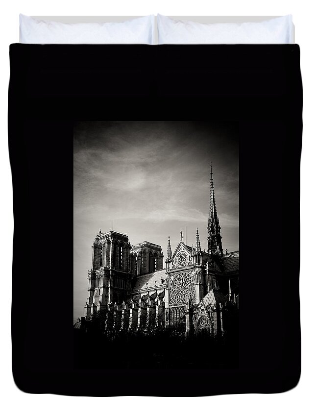 Paris Duvet Cover featuring the photograph Notre Dame II by Olivier De Rycke