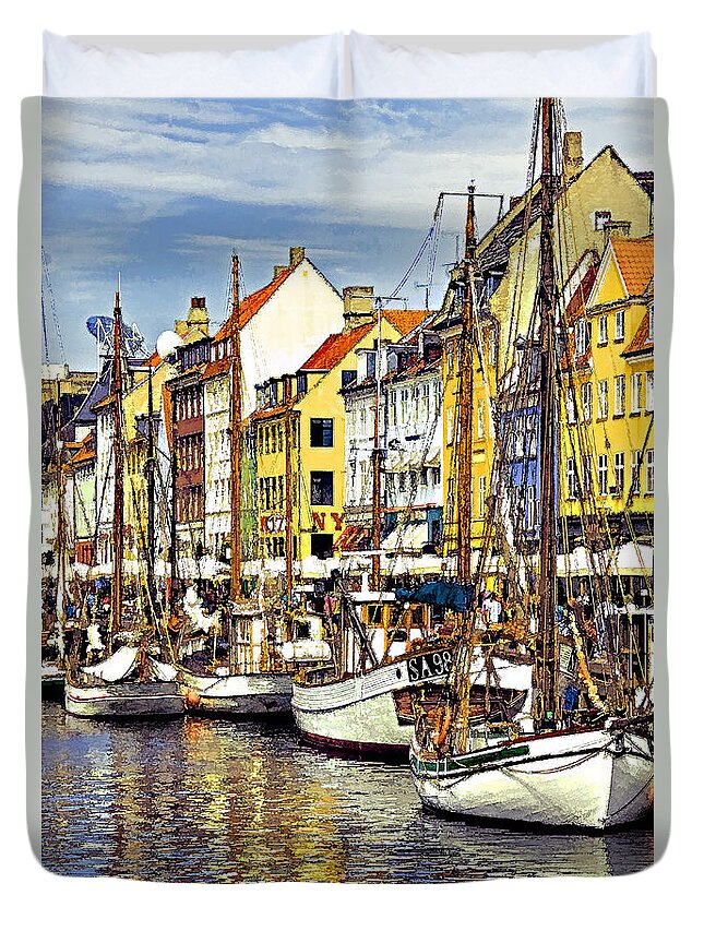 Europe Duvet Cover featuring the photograph Nyhavn by Dennis Cox