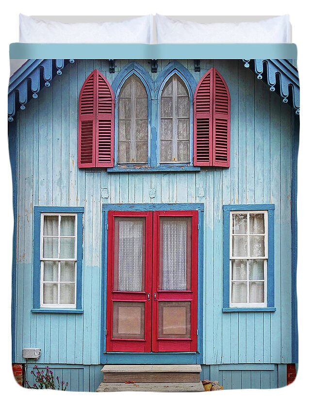 Oak Duvet Cover featuring the photograph Oak Bluffs Cottages Martha's Vineyard MA Cape Cod Blue by Toby McGuire