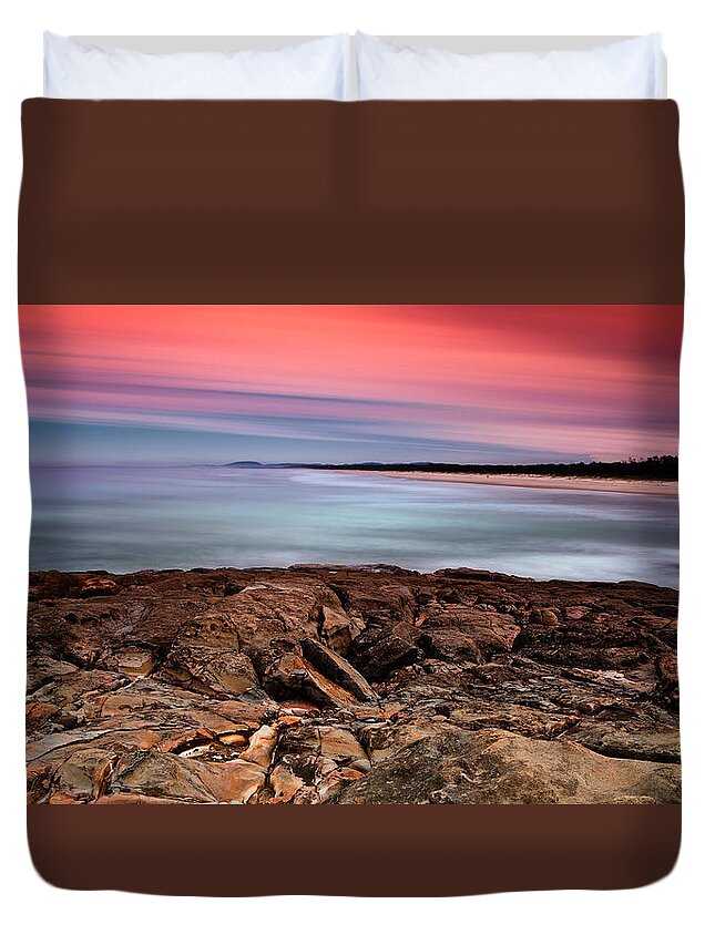 Seascape Photography Duvet Cover featuring the photograph Ocean beauty 6666 by Kevin Chippindall