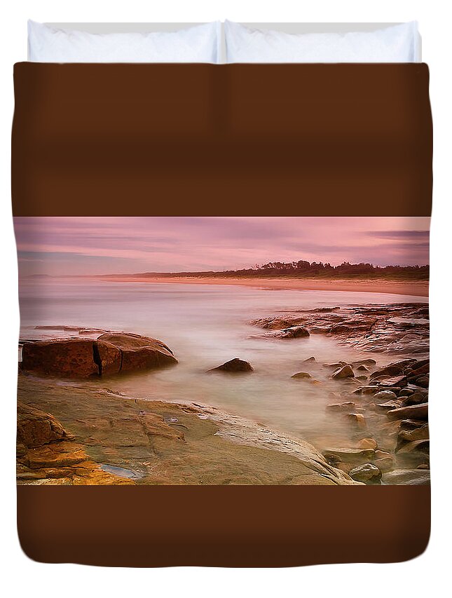 Seascape Photography Duvet Cover featuring the photograph Ocean beauty 801 by Kevin Chippindall
