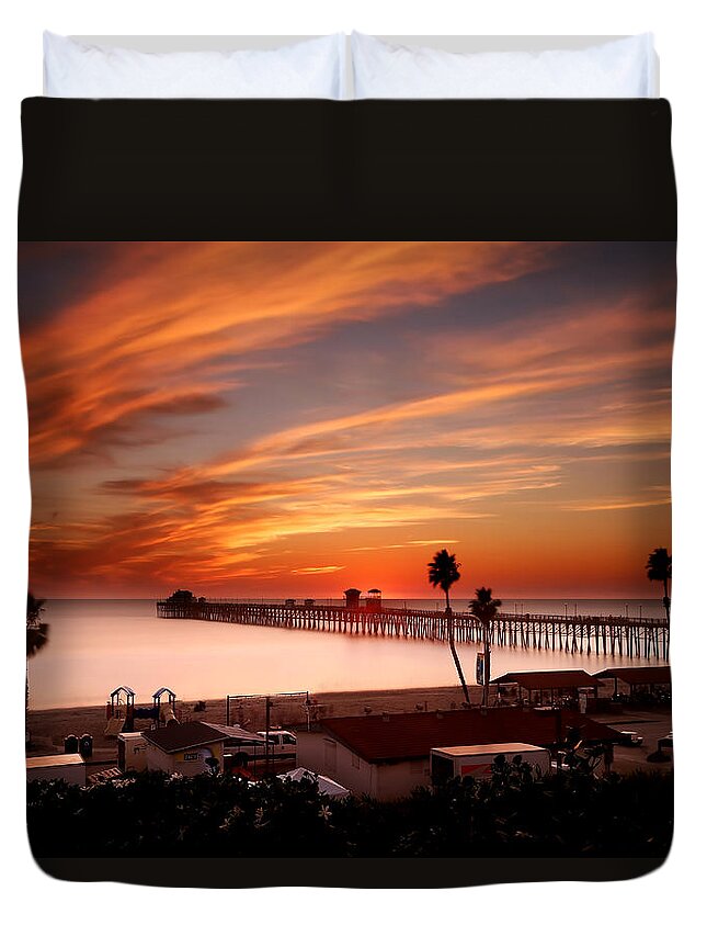 Sunset Duvet Cover featuring the photograph Oceanside Sunset 10 by Larry Marshall