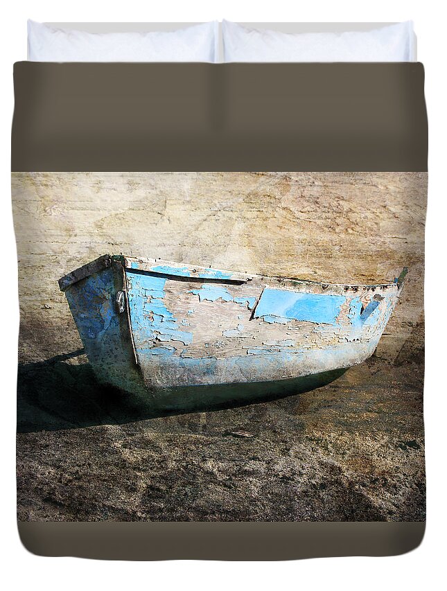 Boat Duvet Cover featuring the photograph Old Blue # 1 by Ed Hall