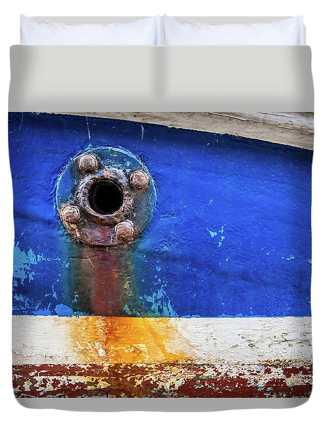 Boat Duvet Cover featuring the photograph Old boat by Nigel R Bell