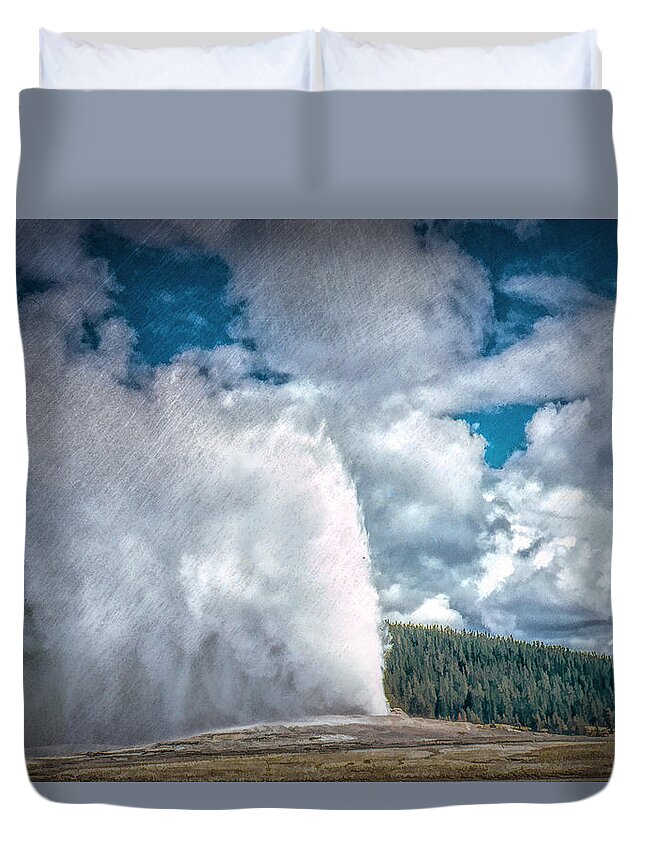  Duvet Cover featuring the photograph Old Faithful Vintage 4 by Cathy Anderson